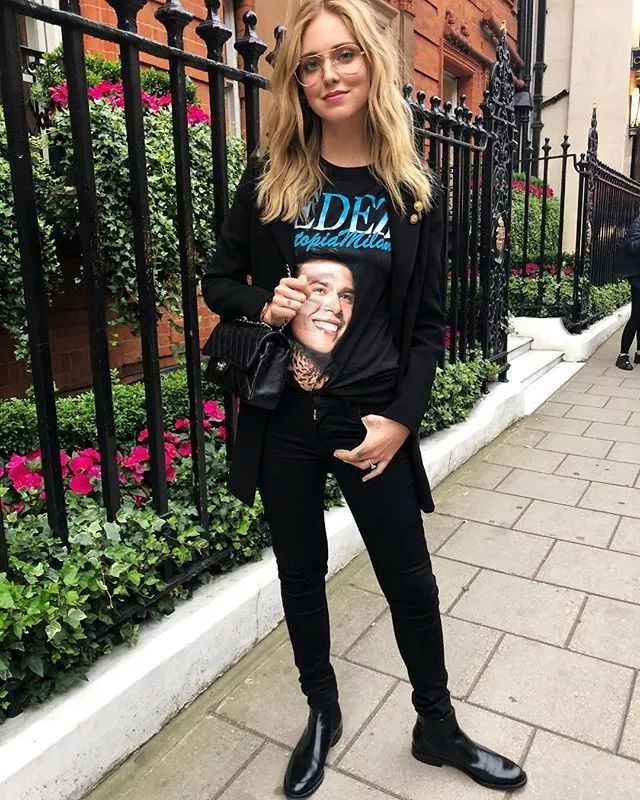 包慌？看宇宙博主们疯狂背什么