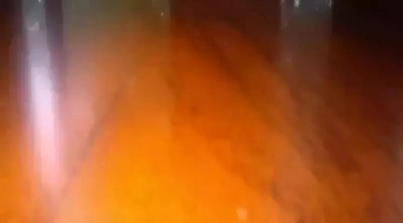 贴木皮与实木家具怎样区别,贴木皮和贴纸的区别