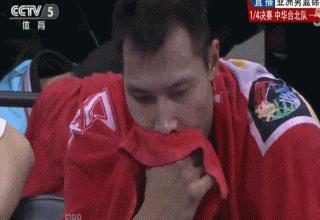 中国男篮易建联最强硬的一战,中国男篮最后的骄傲易建联