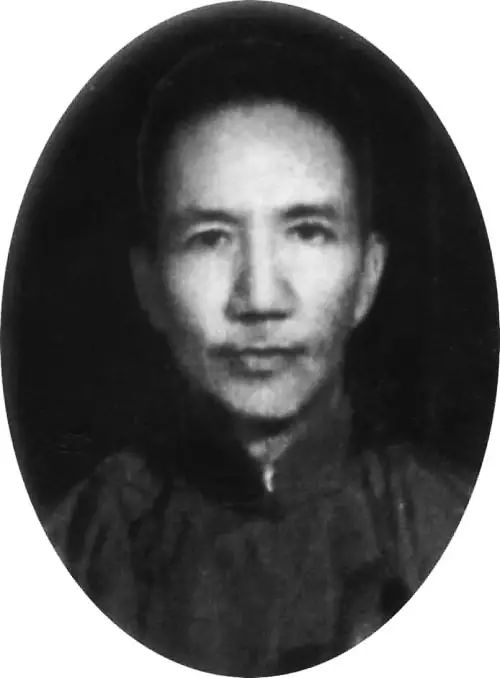 他，没有一张文凭被誉为“三百年才出一个的大师”“教授的教授”