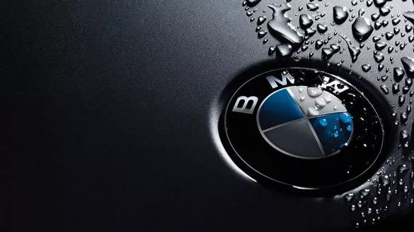 宝马喷漆喷成铝合金,宝马喷漆到4s店有必要吗