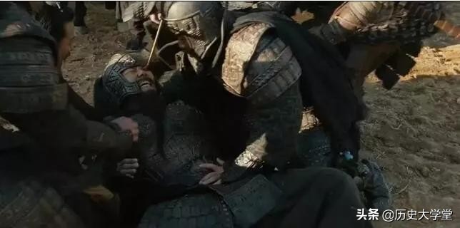 李世民在电影《安市城》中被朝鲜人射瞎一只眼，这事有多离谱