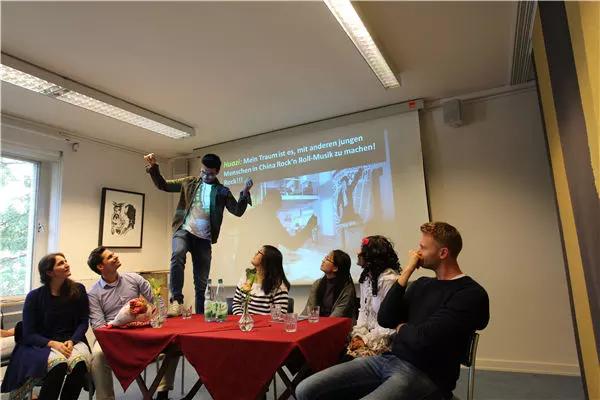 改革开放40周年有关英文视频,改革开放英语金句