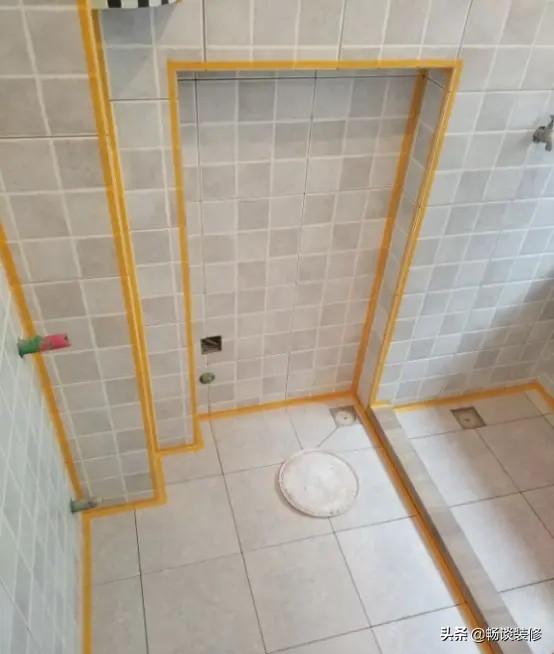 卫生间墙面贴了瓷砖，忘做防水，现在怎么做防水？