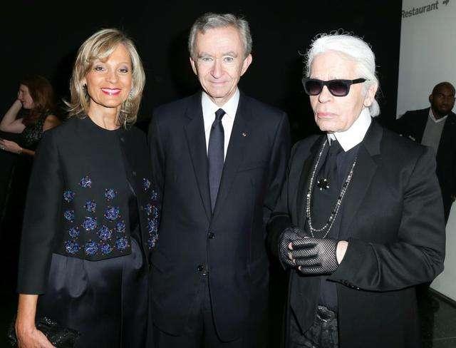 法国奢侈品大佬成为世界新首富,奢侈品之父的发家史