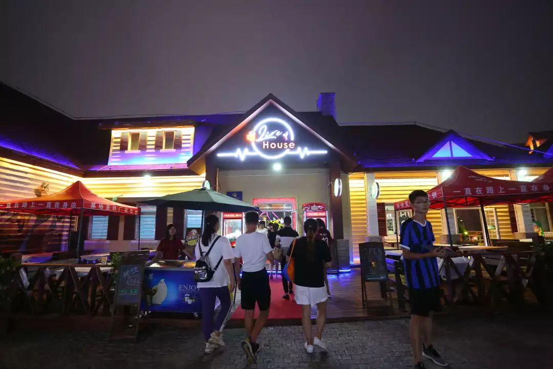 金沙滩音乐主题酒吧,西海岸啤酒城音乐