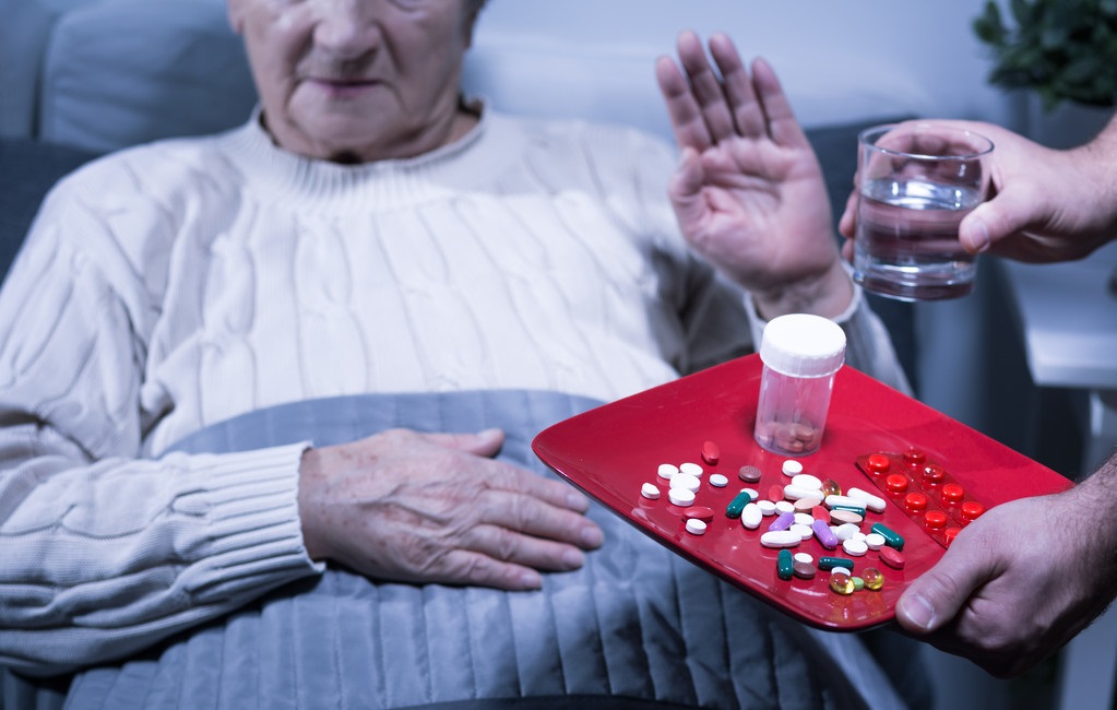 颈动脉斑块与阿司匹林,颈动脉斑块吃他汀还是阿司匹林好