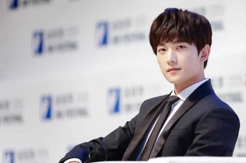 杨洋帅而不自知时期,颜霸肖战杨洋陈晓