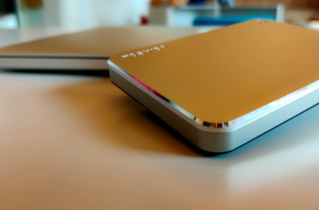 移动硬盘东芝2tb测评,东芝2.5英寸移动硬盘