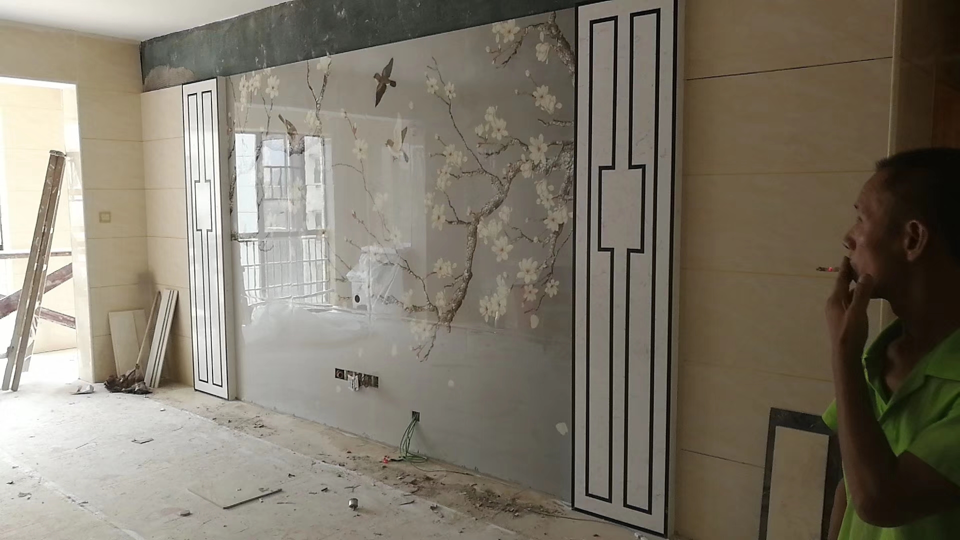 瓷砖和石材背景墙区别,瓷砖背景墙一般怎样装饰