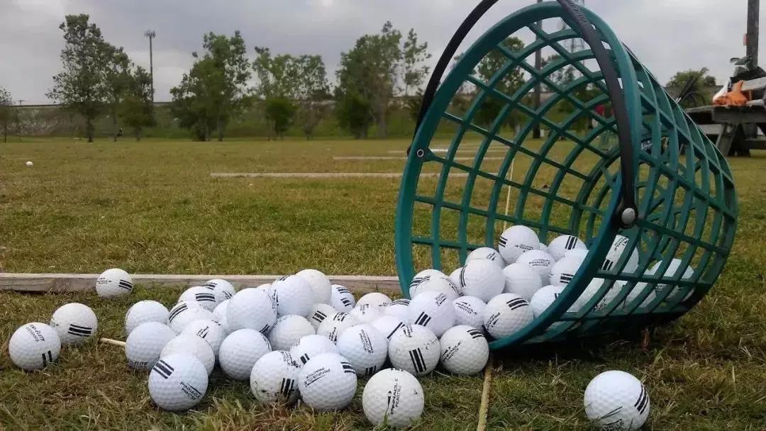 10分钟热身30分钟跑步,从头到脚的热身运动五分钟