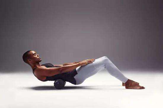 久坐腰背不舒服瑜伽缓解姿势教程,久坐腰肌劳损食疗