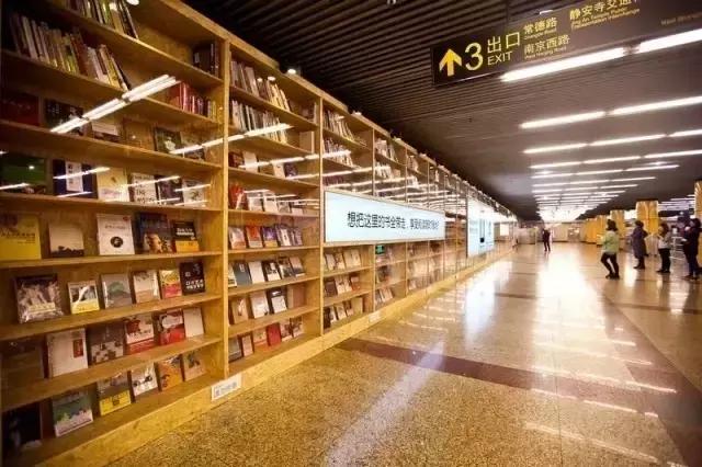 投射式户外广告,社交媒体广告对产品销售的推动