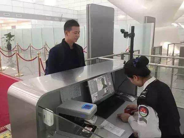 绌轰腑鏃呰璇剧▼澶х彮,绌轰腑鏃呰璇惧爞