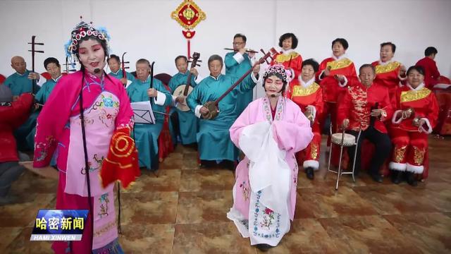 巴里坤：花馍锅盔黑走马，腰鼓声声响震天