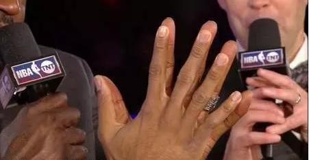 顶级球员触球次数少,顶级篮球球员手感