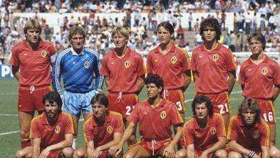 足坛十大黄金后卫,足坛十大黄金左脚第二名