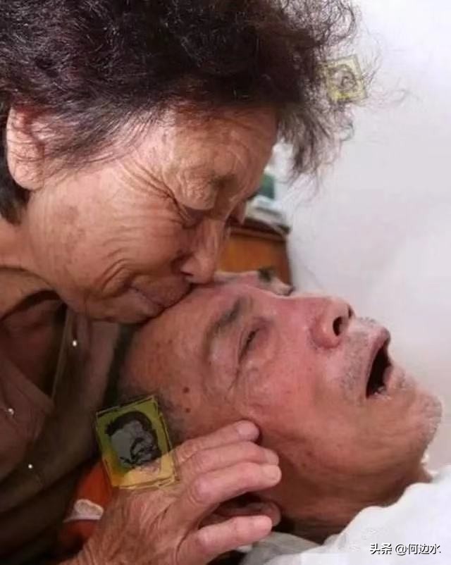 在这个世界上总有人会偷偷爱着你,生活再苦总有人默默地爱着你