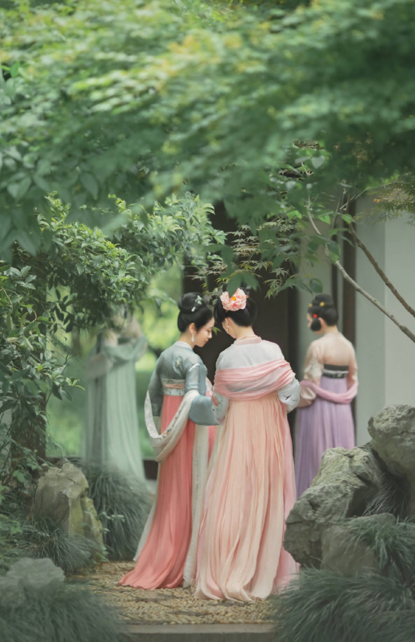 描写生辰的诗词,古风贺生辰诗词