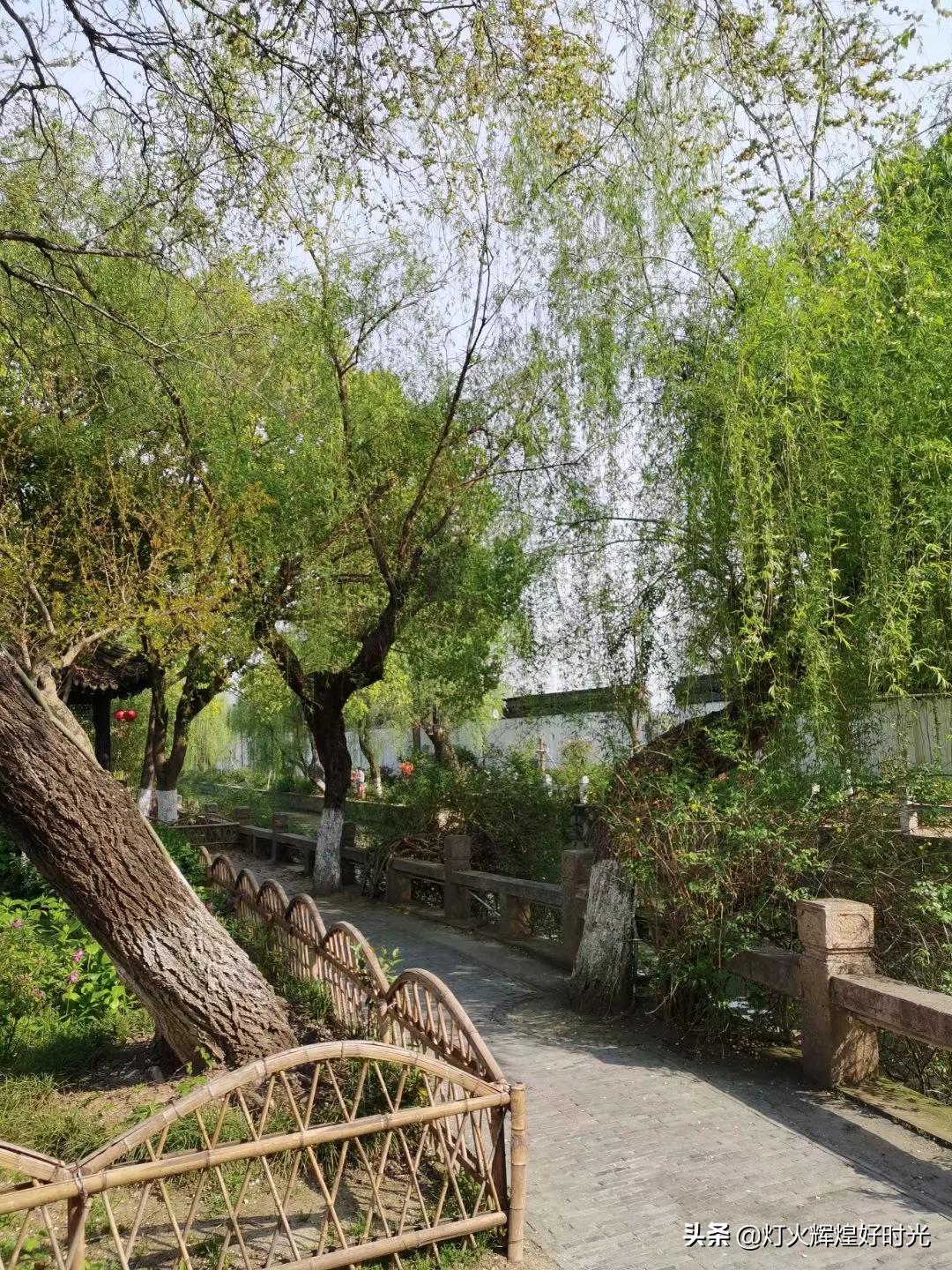 木渎古镇的园林值得一看吗,参观木渎古镇江南园林庭院