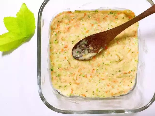 胡萝卜鳕鱼蒸糕宝宝辅食不加鸡蛋,鳕鱼蒸时蔬的配方