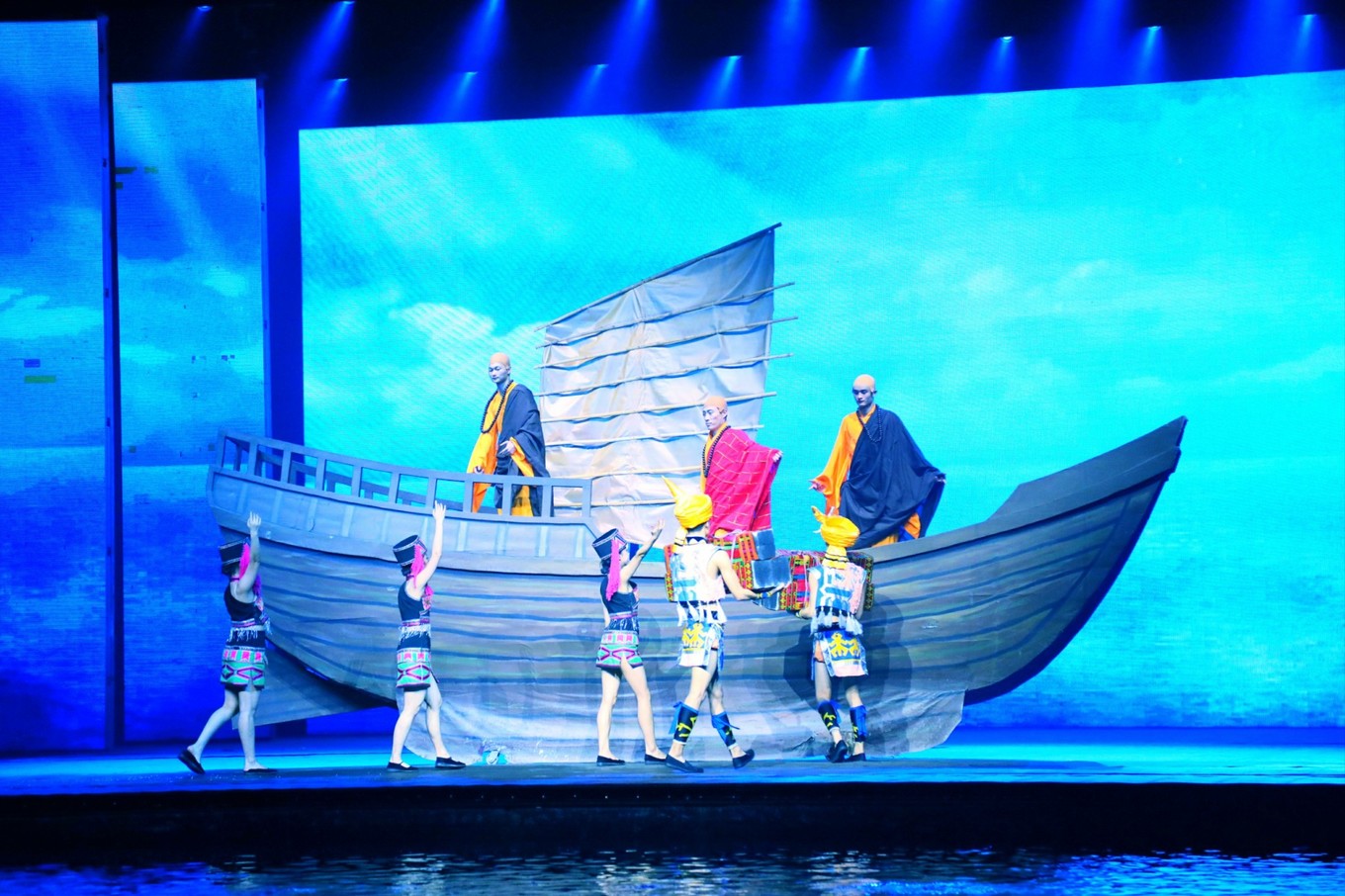 三亚自由行5天4晚亲子游攻略,寒假三亚5天4晚3人亲子游团购