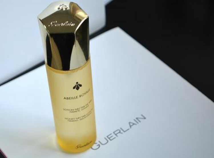 资生堂红色蜜露神仙水,娇兰化妆水推荐