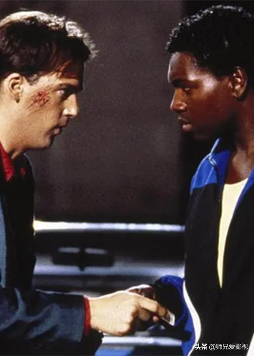 和终结者类似的电影,和终结者一样经典的电影