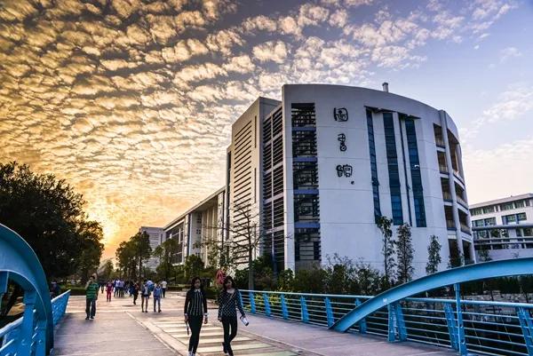 广东省特殊学校一览表,广东本科免学费的学校