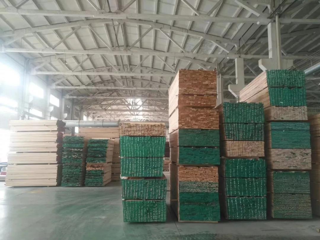 烟熏橡木和红橡的区别,美国红橡和白橡木有什么区别