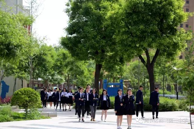 交大附中雁塔校区初中部招多少人,交大附中高中部招多少孩子