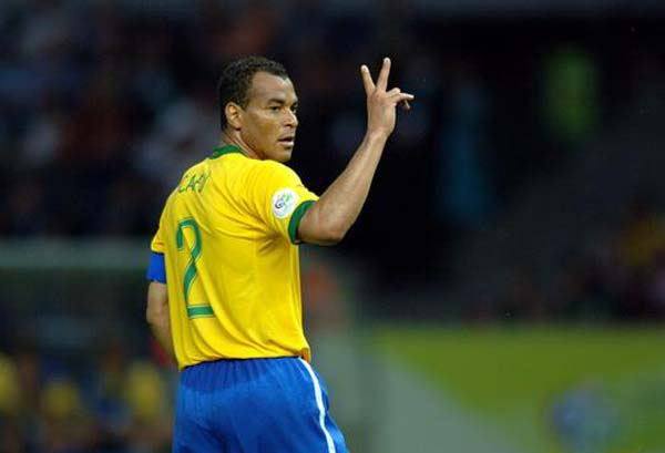 巴西队十大巨星,巴西大罗小罗卡洛斯阵容
