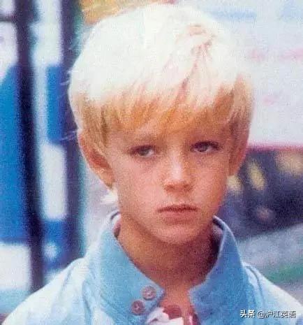 忧郁系王子，竟是宠妻儿狂魔，还打破了王室700年的爱情诅咒