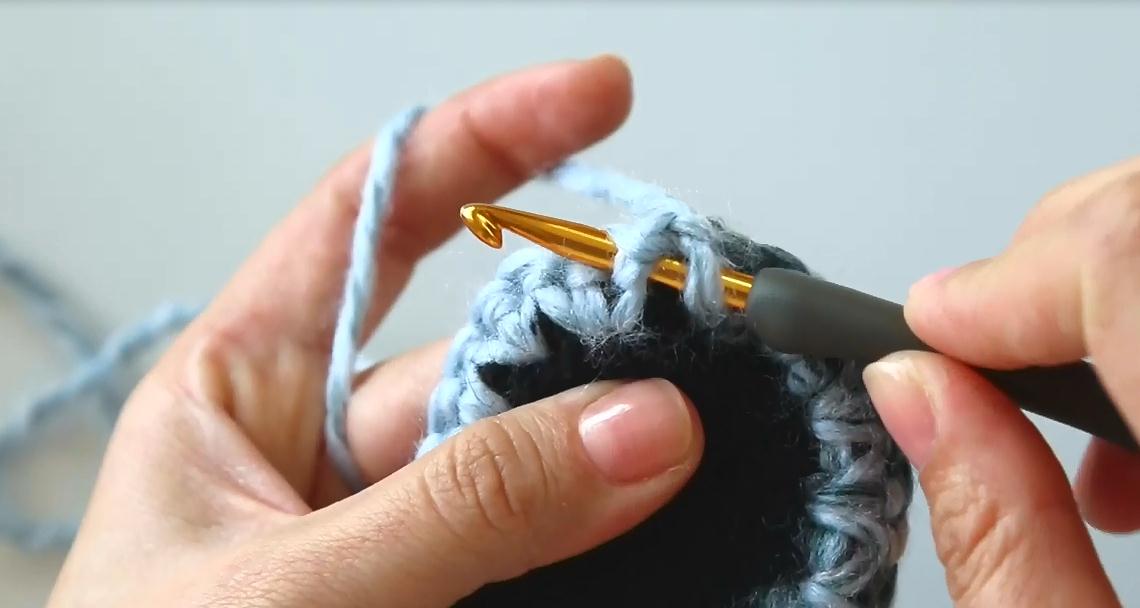 钩针钩鞋最简单的方法,钩毛线鞋怎样钩最好看