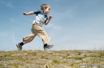 怎么能练出八块腹肌好看的马甲线,马甲线和腹肌必练