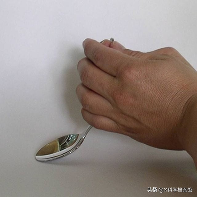 看完了这么多经典魔术背后的秘密,揭秘魔术背后真相