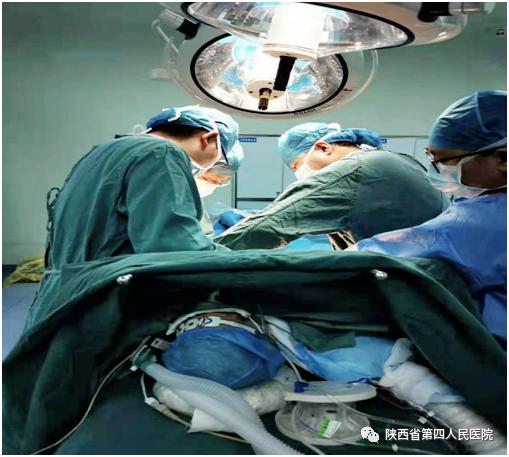 91岁老人做肠癌晚期手术成功,陕西结肠癌手术