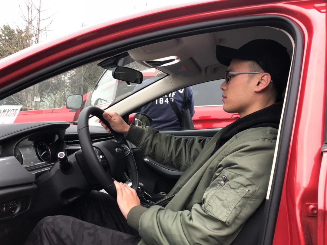 奇瑞艾瑞泽5plus1.5t油耗,艾瑞泽5plus1.5t真实油耗