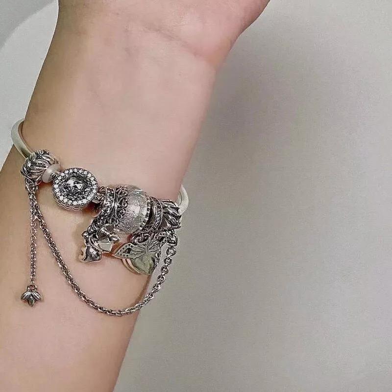 戴银首饰皮肤黑了怎么回事,现在的银首饰为什么那么亮