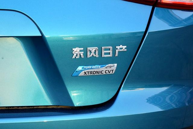 2017款蓝鸟最全解析,悬浮式车顶前卫