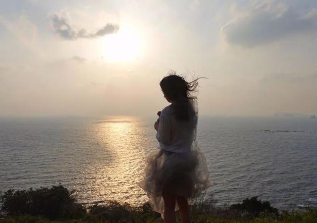 蒋方舟你想活出怎样的人生,蒋方舟说当你承担责任那一刻