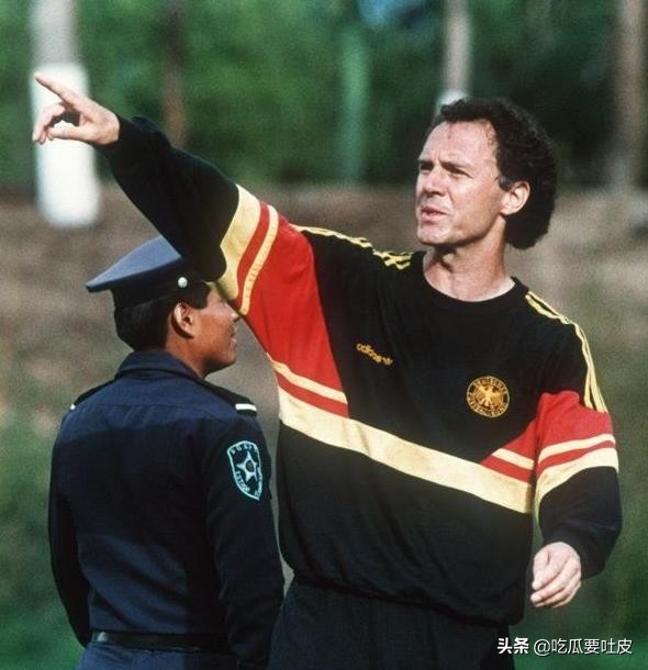 世界杯丹麦0-0突尼斯,1986年世界杯淘汰赛丹麦西班牙