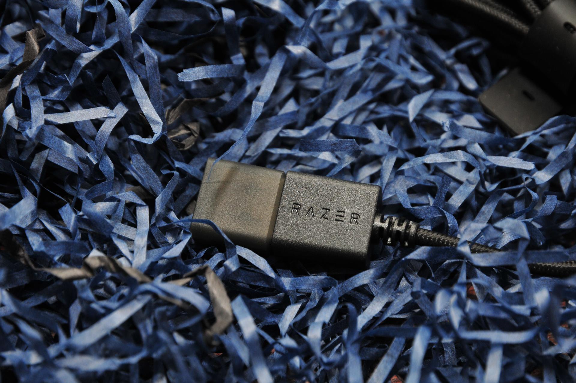 雷蛇蝰蛇鼠标测评,雷蛇毒蝰8khz有线游戏鼠标评测