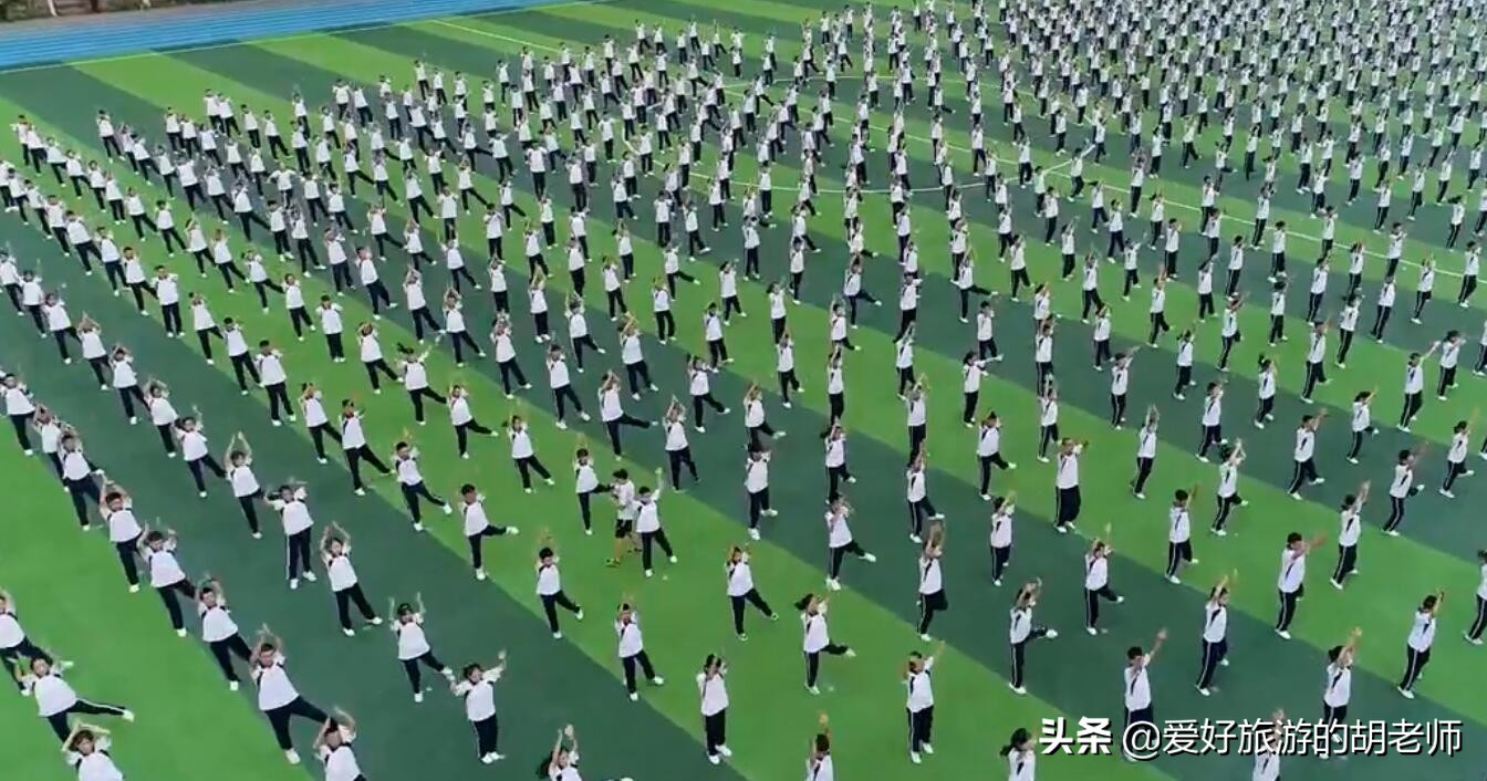 娄底三中课间操为什么那么火,湖南娄底三中的课间操火了