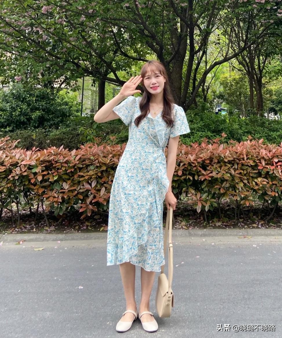 一件连衣裙就能解决你的穿搭难题,女人不管多大请牢记9条忠告