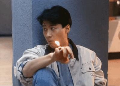 橘子晚报：粉丝声讨Owhat退钱；王思聪评论后劳斯莱斯删晚晚视频