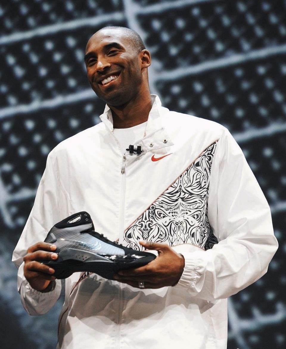 科比低帮鞋风靡,低帮科比