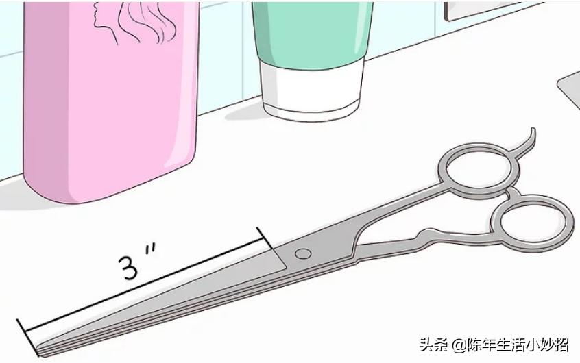 如何在家自己修剪头发,理发师教你自己在家修剪头发视频