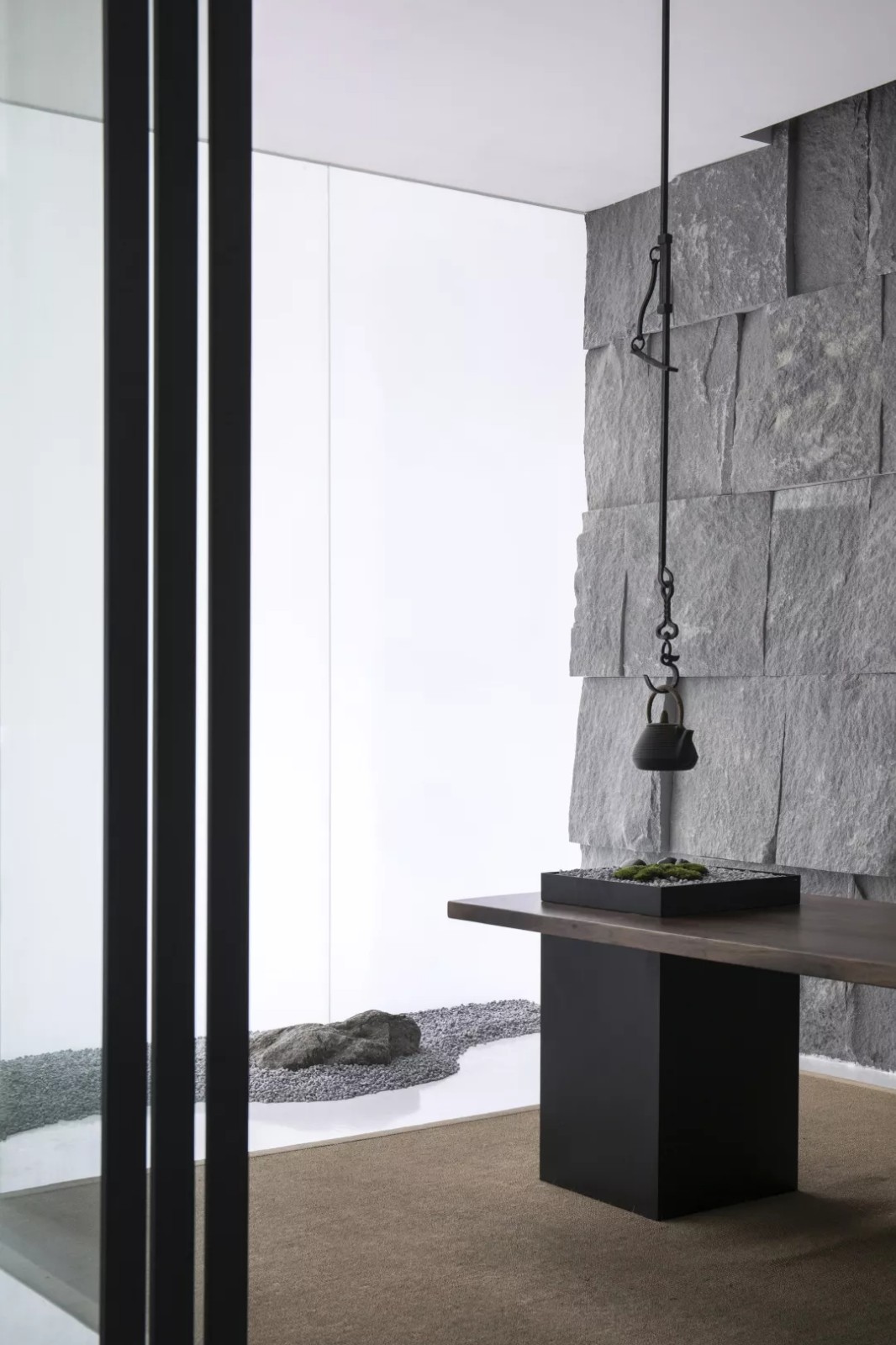 拯救城市遗忘边角的一间办公室|Between之间设计_欧模网