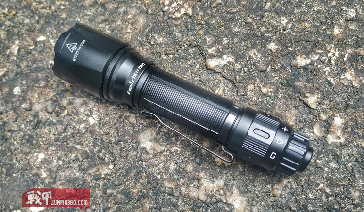 机械双模，性能强悍—菲尼克斯TK11TAC手电上手体验